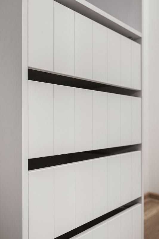 Malmo Walk In Wardrobe - 4 Drawer 3 Shelf Module - VJ Panel - White